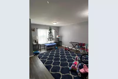 722 Arundel Cir, Fort Myers, FL 33913 - Photo 1