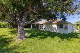 206 SE 28th Terrace, Cape Coral, FL 33904 - Photo 23