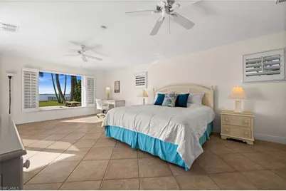 264 Bayshore Dr, Cape Coral, FL 33904 - Photo 17