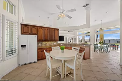 264 Bayshore Dr, Cape Coral, FL 33904 - Photo 13