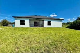 684 Kingsbury St E, Lehigh Acres, FL 33974 - Photo 41