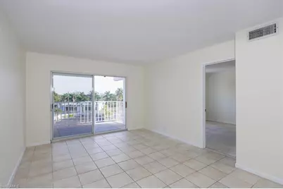 2885 Palm Beach Blvd #308, Fort Myers, FL 33916 - Photo 9