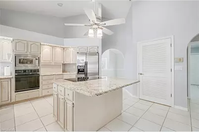 4913 SW 11th Ct, Cape Coral, FL 33914 - Photo 7