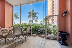 2743 First St, Fort Myers, FL 33916 - Photo 17