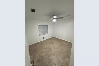 2842 NW 5th Ave, Cape Coral, FL 33993 - Photo 17