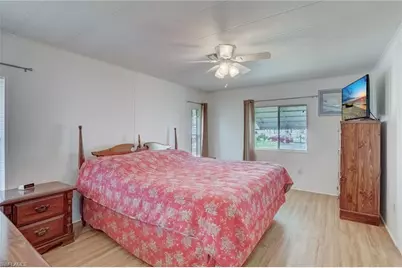 5501 John Alden Ln, North Fort Myers, FL 33917 - Photo 23