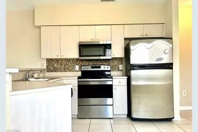 909 SW 47th Ter #201, Cape Coral, FL 33914 - Photo 3