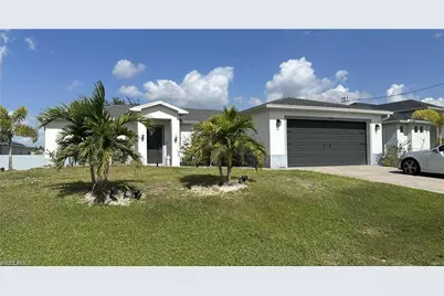 1009 NE 39th Ter, Cape Coral, FL 33909 - Photo 1