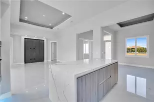 1029 NW 35th Pl, Cape Coral, FL 33993 - Photo 7