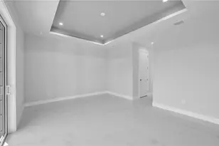 1029 NW 35th Pl, Cape Coral, FL 33993 - Photo 11