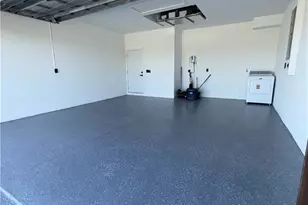 8033 Oakleaf Cir, Labelle, FL 33935 - Photo 5