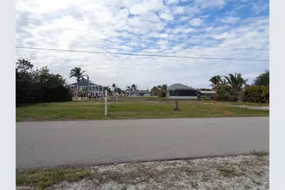 2947 Cussell Dr, Saint James City, FL 33956 - Photo 5