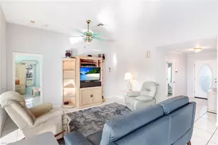 3034 SE 10th Pl, Cape Coral, FL 33904 - Photo 5