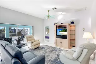 3034 SE 10th Pl, Cape Coral, FL 33904 - Photo 7