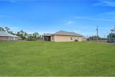 4344 NE 9th Ct, Cape Coral, FL 33909 - Photo 27