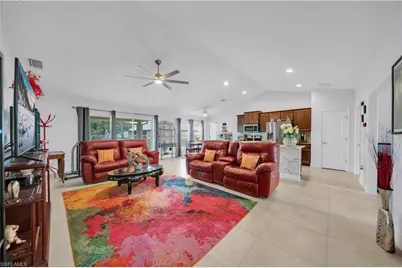 4344 NE 9th Ct, Cape Coral, FL 33909 - Photo 7