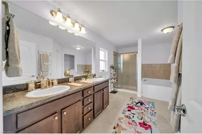 4344 NE 9th Ct, Cape Coral, FL 33909 - Photo 15