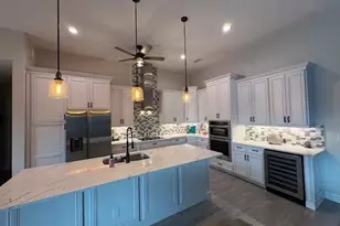 622 NW 38th Pl, Cape Coral, FL 33993 - Photo 15