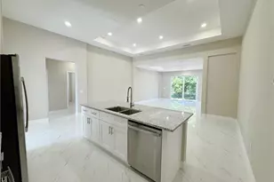 313 Hermosa Ave, Lehigh Acres, FL 33974 - Photo 5