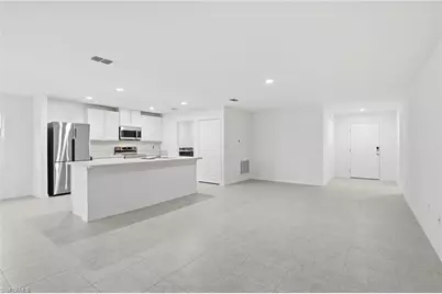 3418 20th St SW, Lehigh Acres, FL 33976 - Photo 3