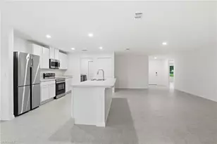 3418 20th St SW, Lehigh Acres, FL 33976 - Photo 7