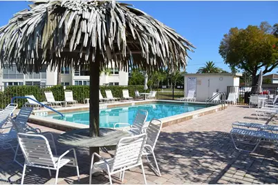 1624 Pine Valley Dr #118, Fort Myers, FL 33907 - Photo 1