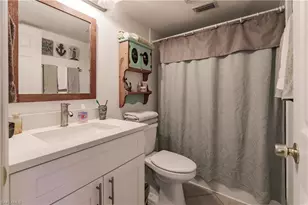 1055 Palm Ave, North Fort Myers, FL 33903 - Photo 15