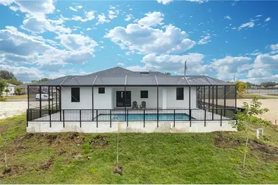 1826 NE 10th Pl, Cape Coral, FL 33909 - Photo 29
