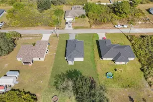 2607 57th St W, Lehigh Acres, FL 33971 - Photo 25