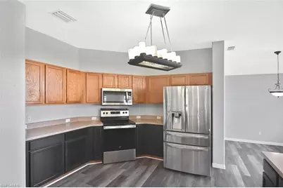 501 NW 6th Ter, Cape Coral, FL 33993 - Photo 11