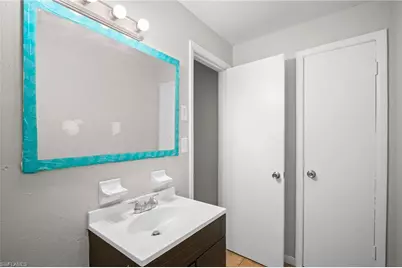 1604 Oak Dr, Fort Myers, FL 33907 - Photo 15