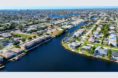 4532 SW 1st Pl, Cape Coral, FL 33914 - Photo 49