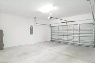 9143 Leatherwood Loop, Lehigh Acres, FL 33936 - Photo 17