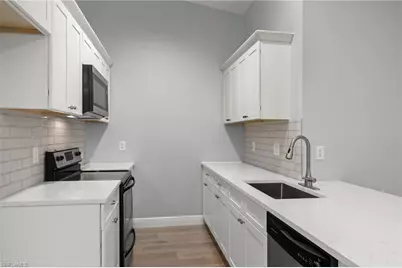 1518 SW Courtyards Ln #197, Cape Coral, FL 33914 - Photo 13