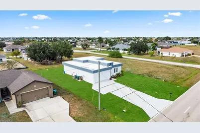 1222 Nelson Rd N, Cape Coral, FL 33993 - Photo 31