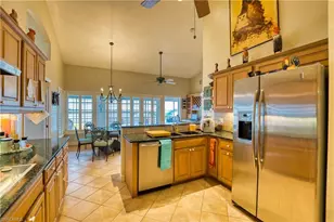 1218 Flamingo Dr, Cape Coral, FL 33904 - Photo 33