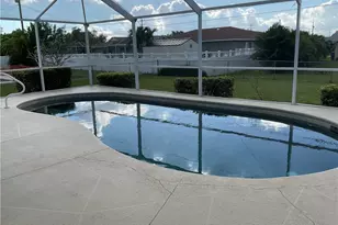 3920 SE 2nd Pl, Cape Coral, FL 33904 - Photo 37