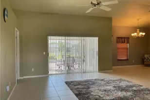 3920 SE 2nd Pl, Cape Coral, FL 33904 - Photo 7