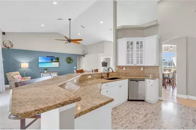 2705 SW 32nd Ln, Cape Coral, FL 33914 - Photo 13
