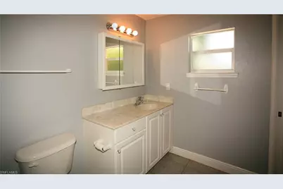 606 SE 6th Ter, Cape Coral, FL 33990 - Photo 17