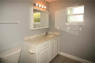 606 SE 6th Terrace, Cape Coral, FL 33990 - Photo 17