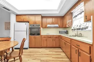 403 SE 43rd Terrace, Cape Coral, FL 33904 - Photo 11