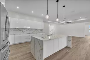 1726 SW 36th Terrace, Cape Coral, FL 33914 - Photo 11