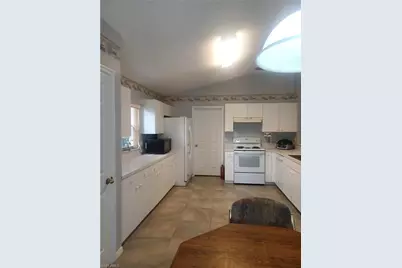 4508 Varsity Cir, Lehigh Acres, FL 33971 - Photo 9