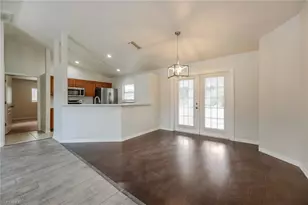 1581 S Chamberlain Blvd, North Port, FL 34286 - Photo 5