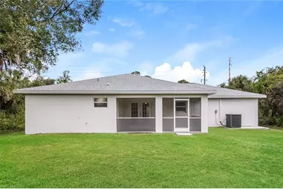 1581 S Chamberlain Blvd, North Port, FL 34286 - Photo 15