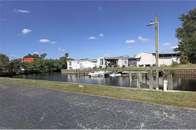 2012 S Olga Dr #40, Fort Myers, FL 33905 - Photo 25