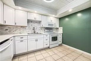 1304 Miramar St, Cape Coral, FL 33904 - Photo 9