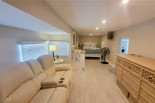 1339 Old Lakeport Rd, Moore Haven, FL 33471 - Photo 11