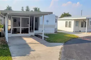 1339 Old Lakeport Rd, Moore Haven, FL 33471 - Photo 1